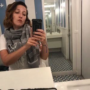 Meet your Posher, Miriam